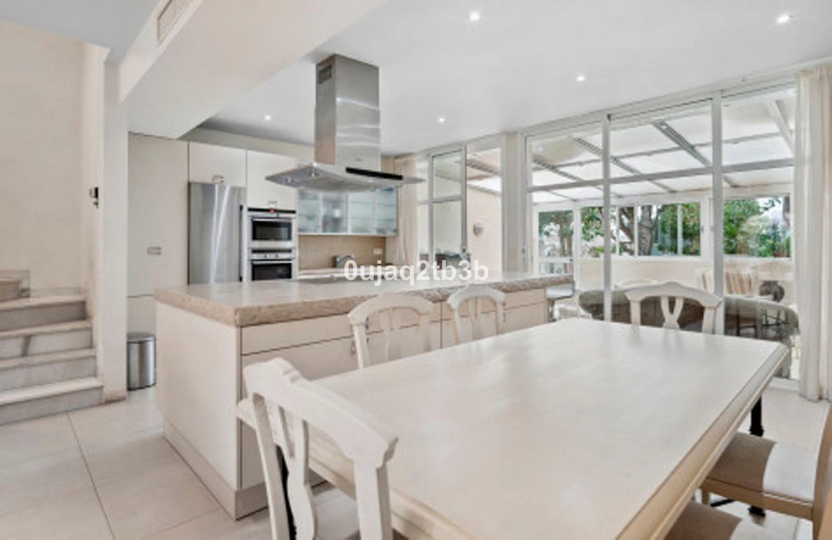 6-241328e1bcc9c0d8ce1222beb6c967a8