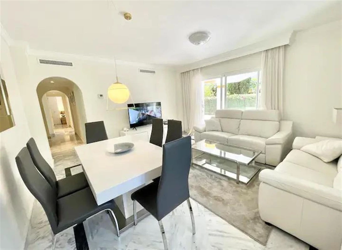 9-467d0cee5b725f3ef65f102a0c2e69c0