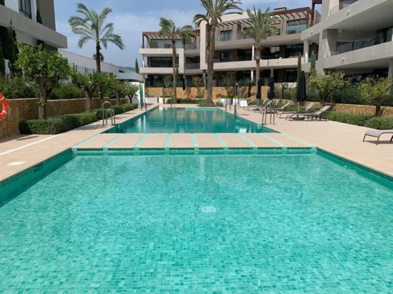 R4071331 | Penthouse in Cancelada – € 600,000 – 2 beds, 2 baths