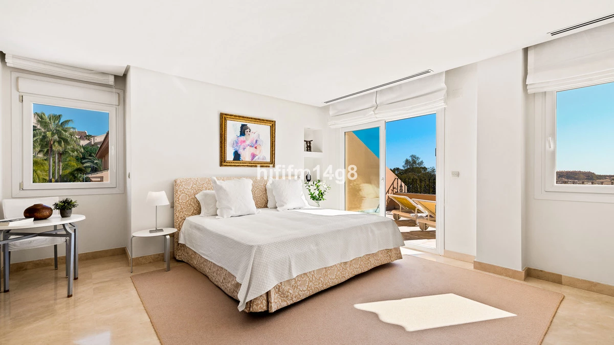 8-e64a9055bba3e77ac8aca3b893cdf826