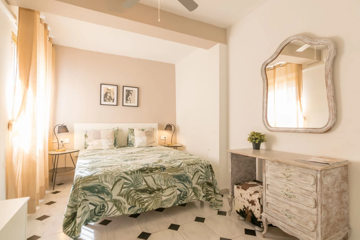 4-c23c0f86247804fa50226aecd8b0b2c8