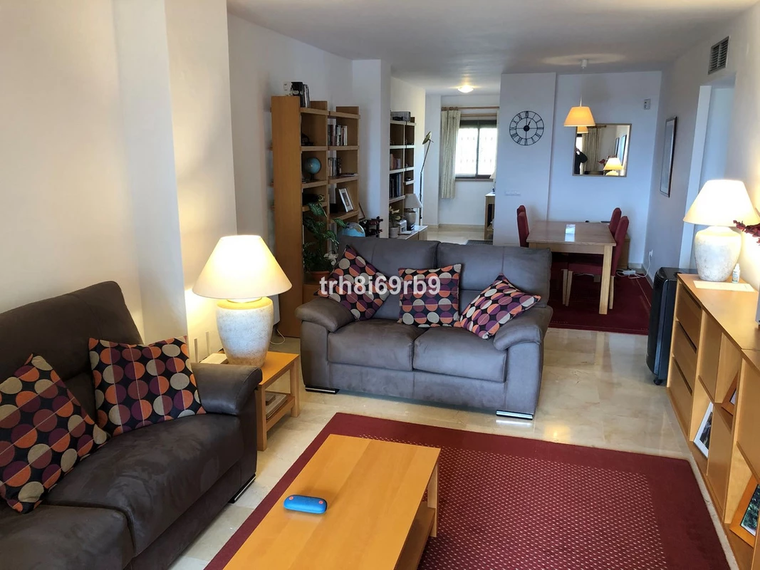 7-aa4cc561180b369757c0bb4af9886cd3