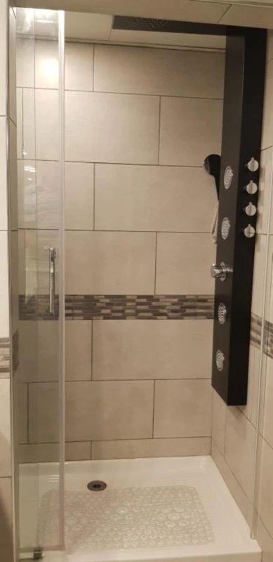 9-467d0cee5b725f3ef65f102a0c2e69c0