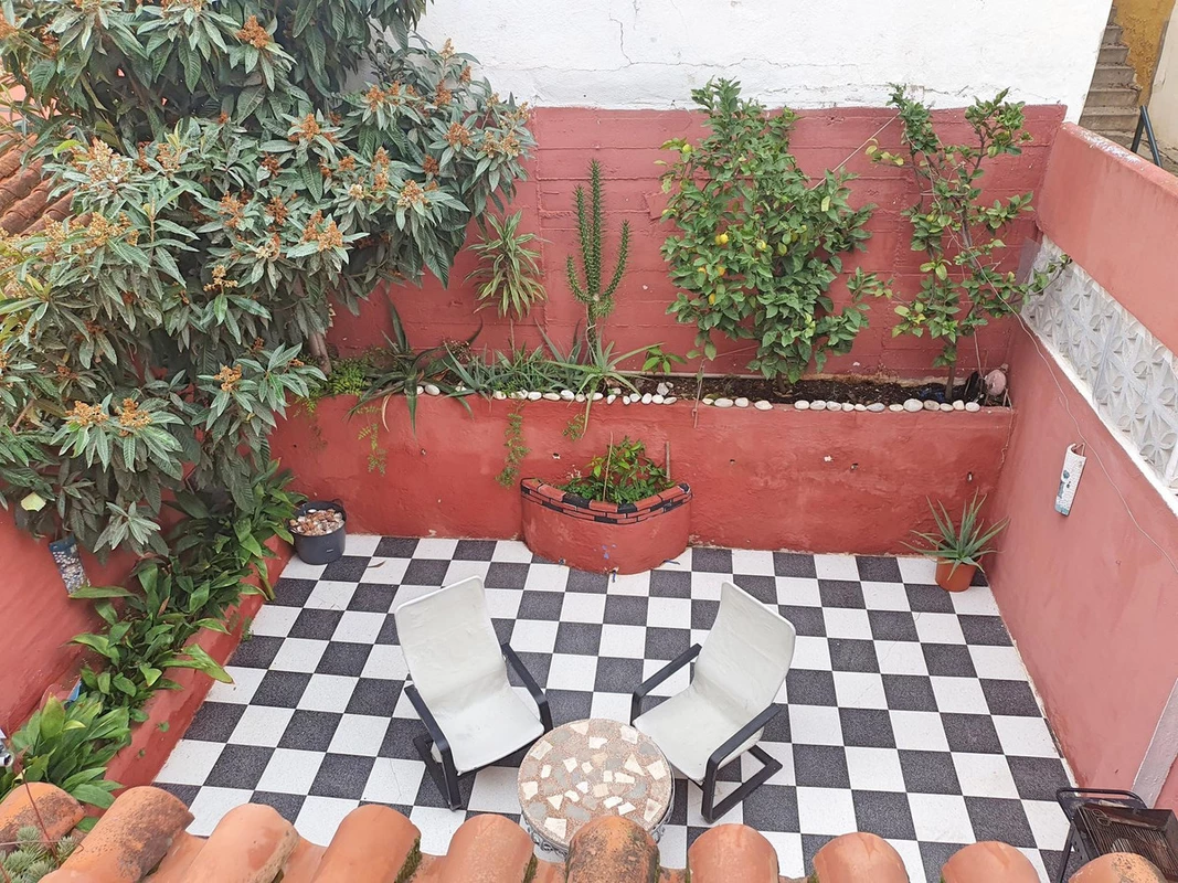 7-aa4cc561180b369757c0bb4af9886cd3