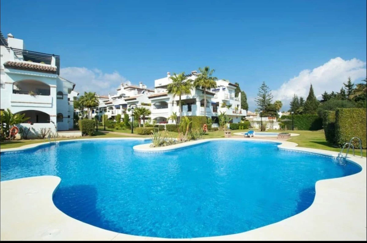 1-7980e48d732b6fc85c14b43b94d2aa54