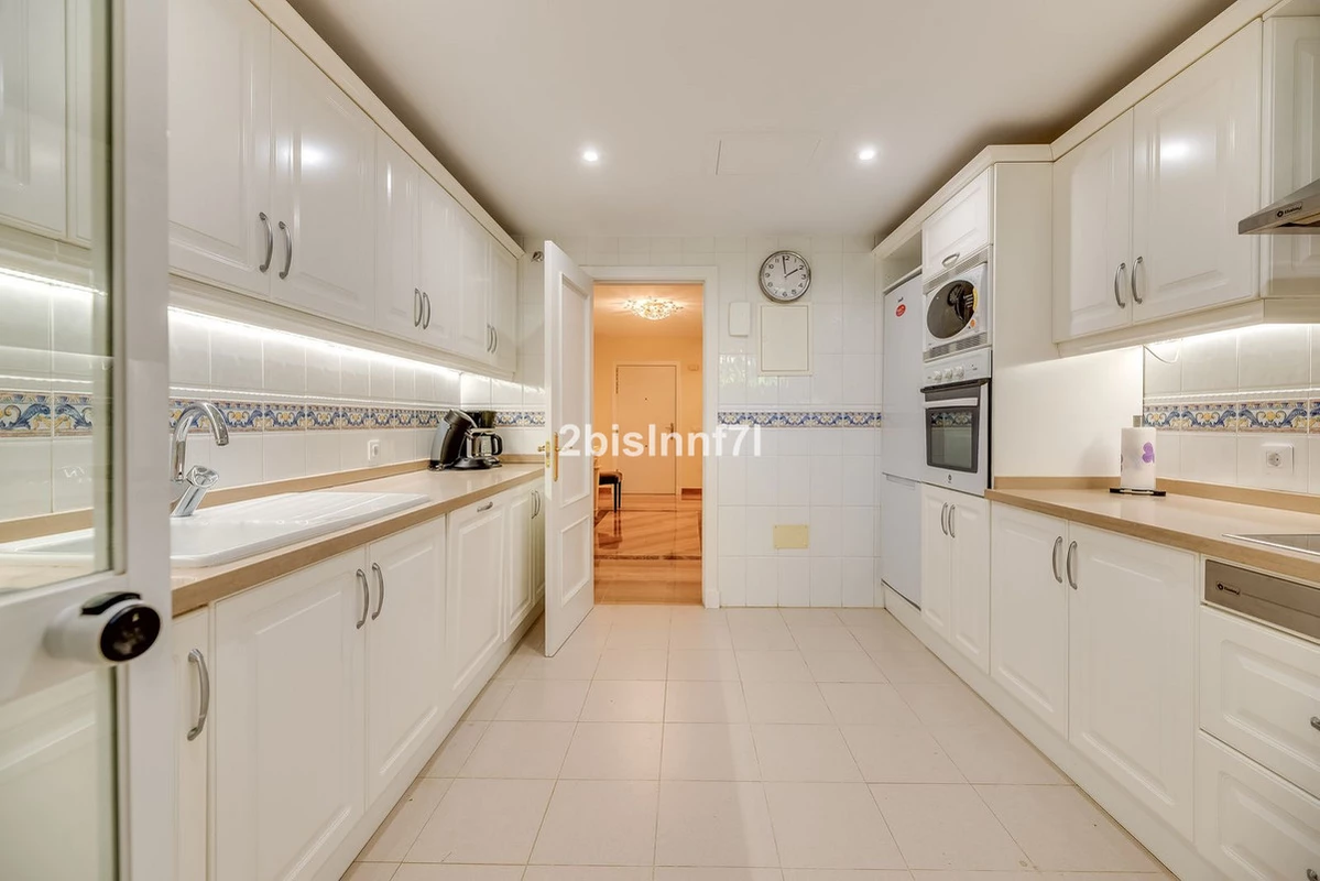 9-467d0cee5b725f3ef65f102a0c2e69c0