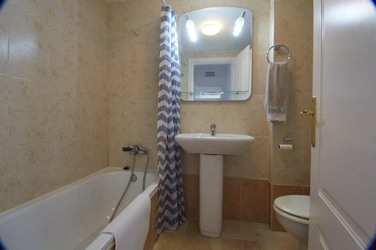 9-467d0cee5b725f3ef65f102a0c2e69c0