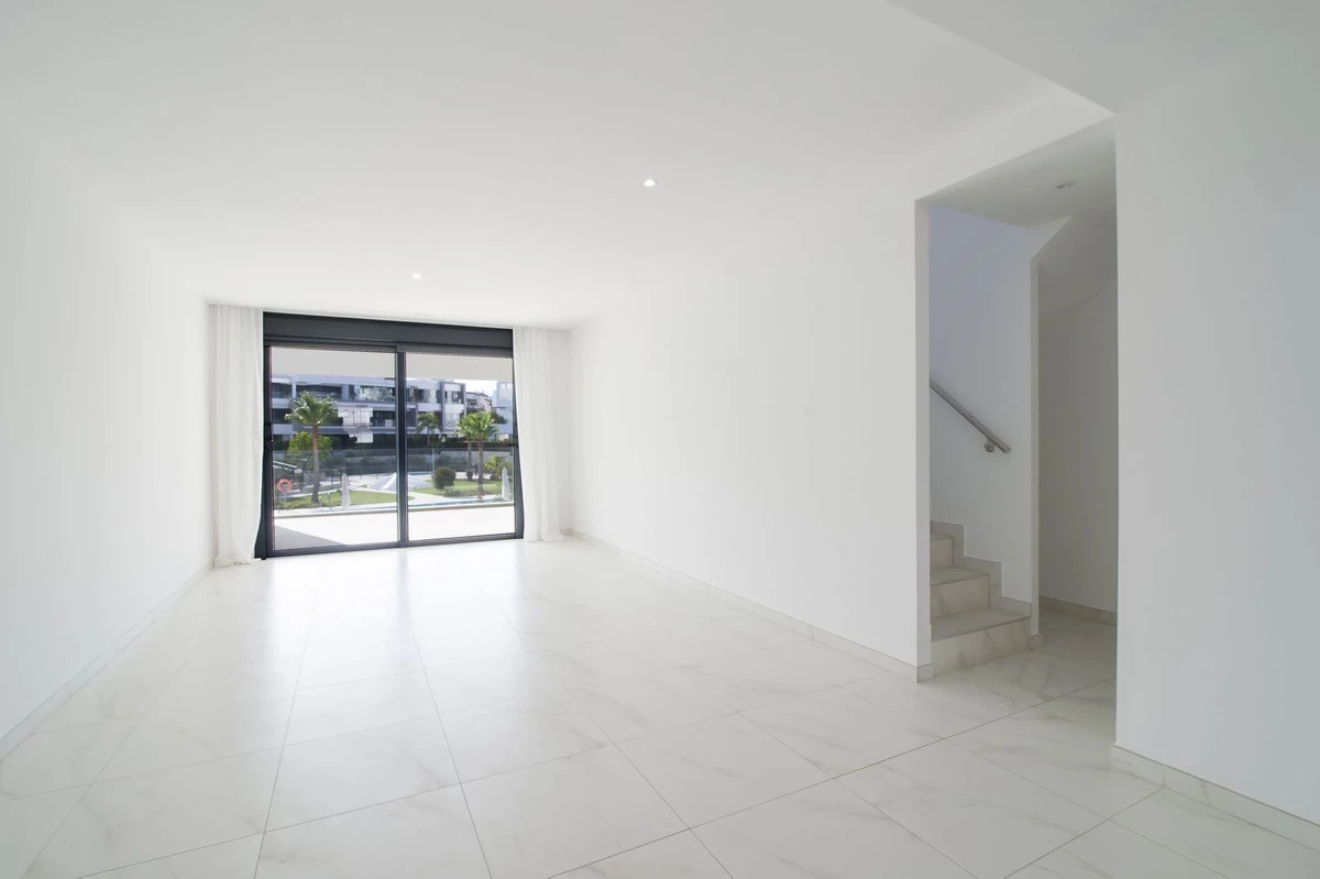 4-c23c0f86247804fa50226aecd8b0b2c8