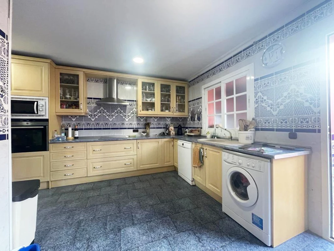 4-c23c0f86247804fa50226aecd8b0b2c8