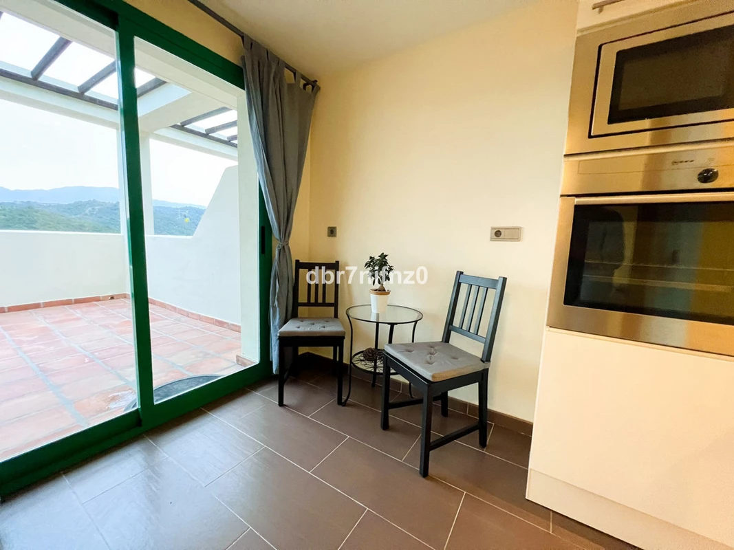 7-aa4cc561180b369757c0bb4af9886cd3