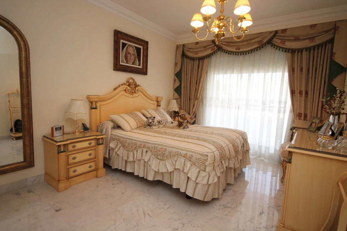 4-c23c0f86247804fa50226aecd8b0b2c8