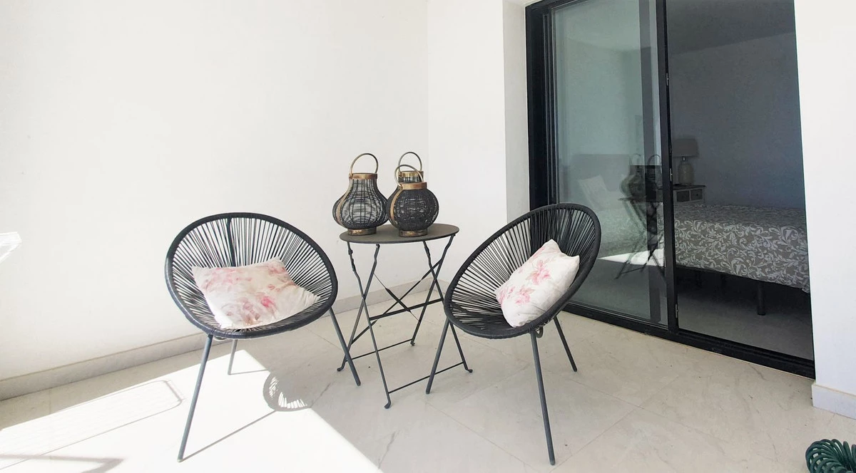 9-467d0cee5b725f3ef65f102a0c2e69c0