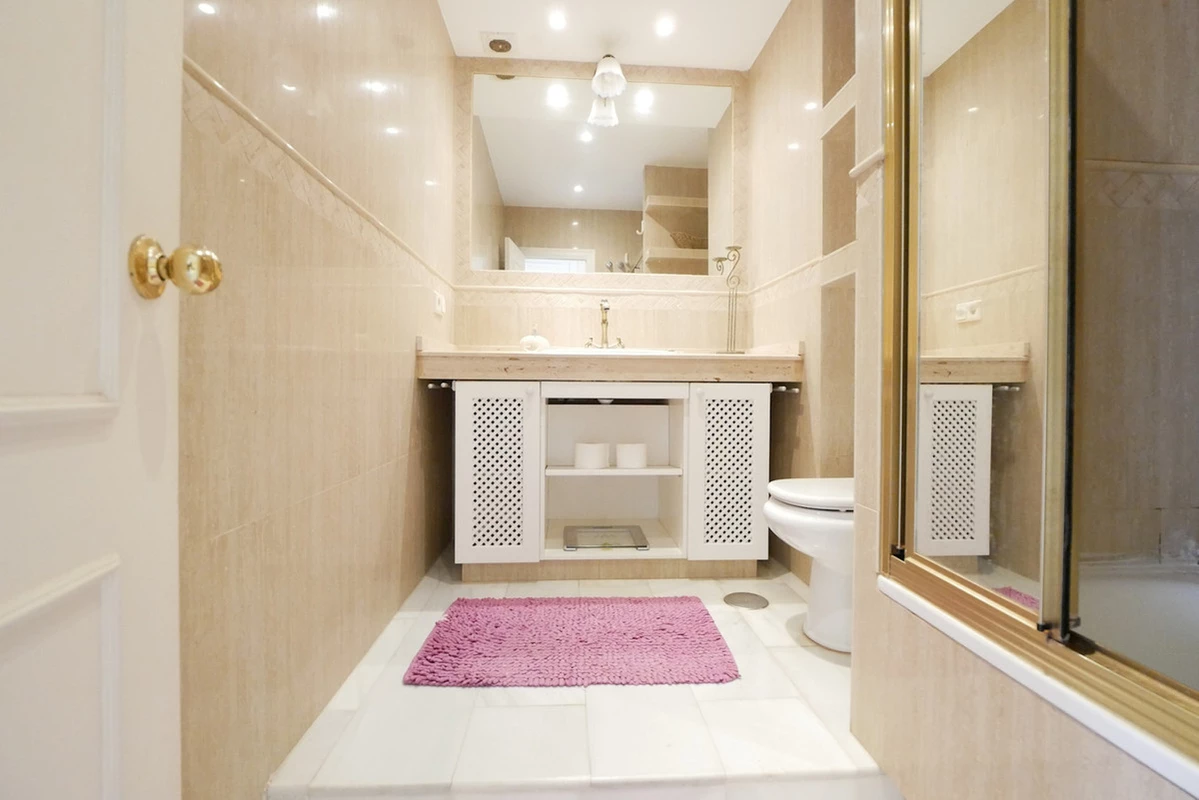 8-e64a9055bba3e77ac8aca3b893cdf826