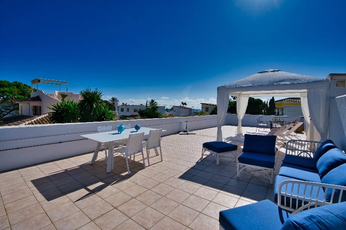 7-aa4cc561180b369757c0bb4af9886cd3