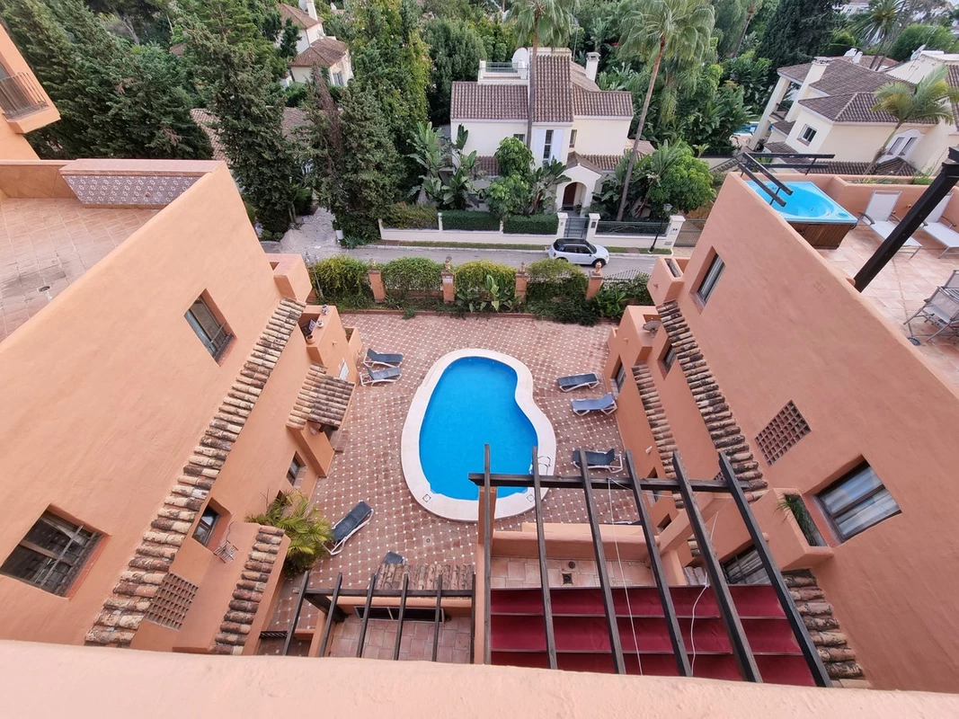 6-241328e1bcc9c0d8ce1222beb6c967a8