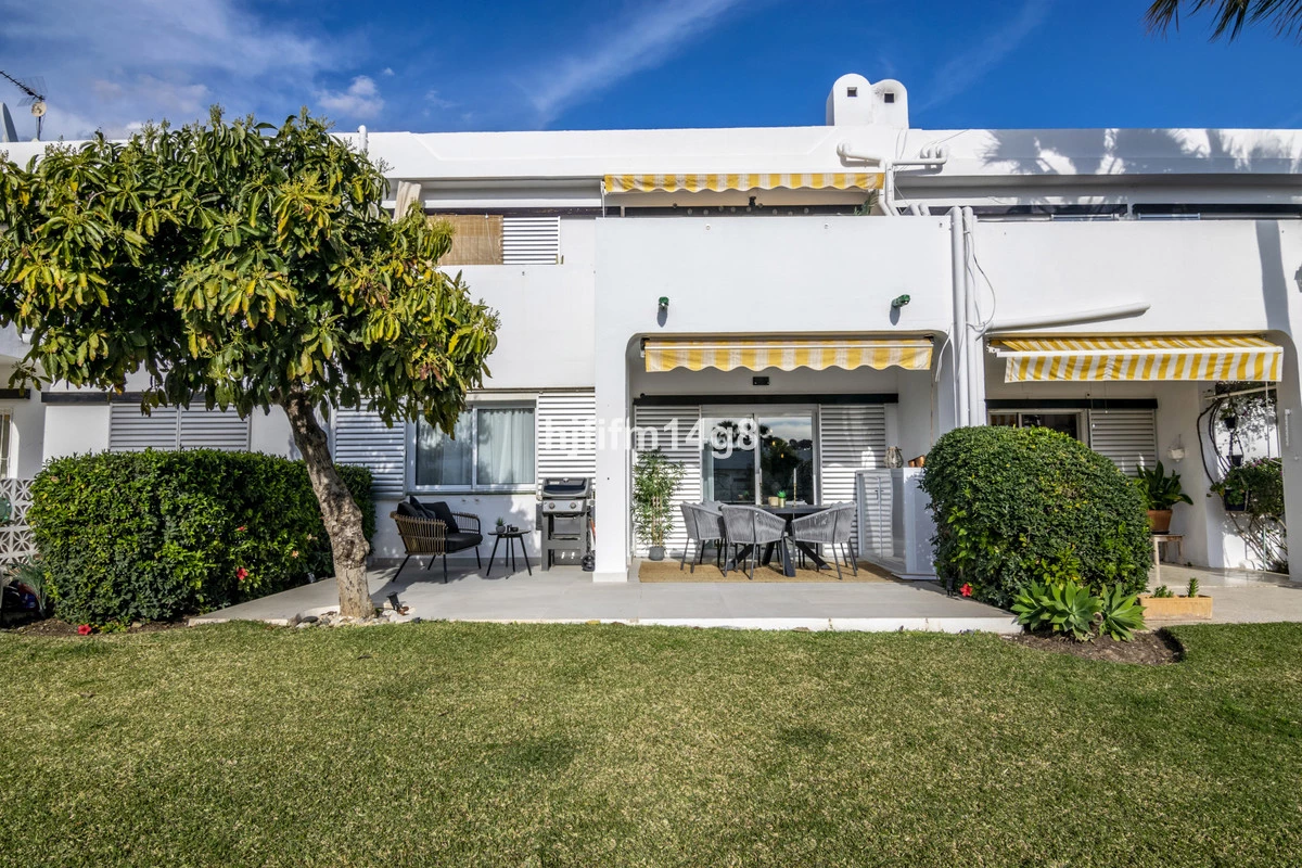 2-5bd7b9d04b45e33852eaf0ec6670150d