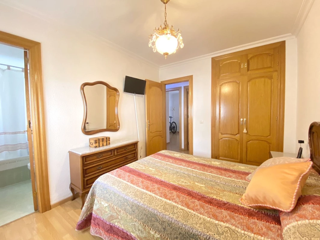 8-e64a9055bba3e77ac8aca3b893cdf826