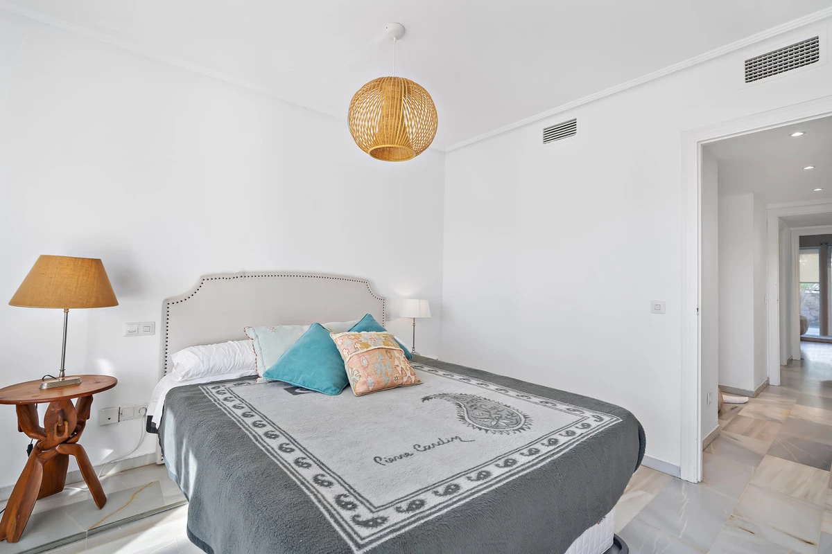 7-aa4cc561180b369757c0bb4af9886cd3