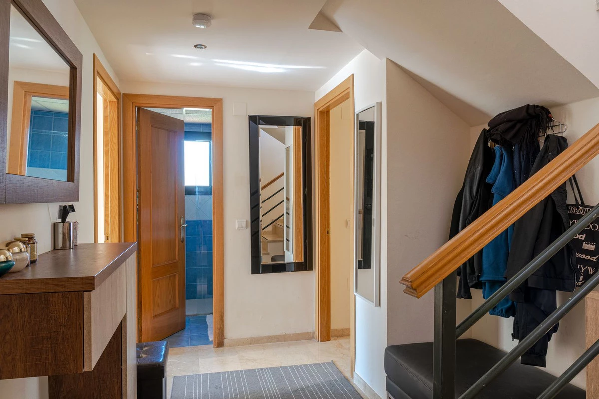 6-241328e1bcc9c0d8ce1222beb6c967a8