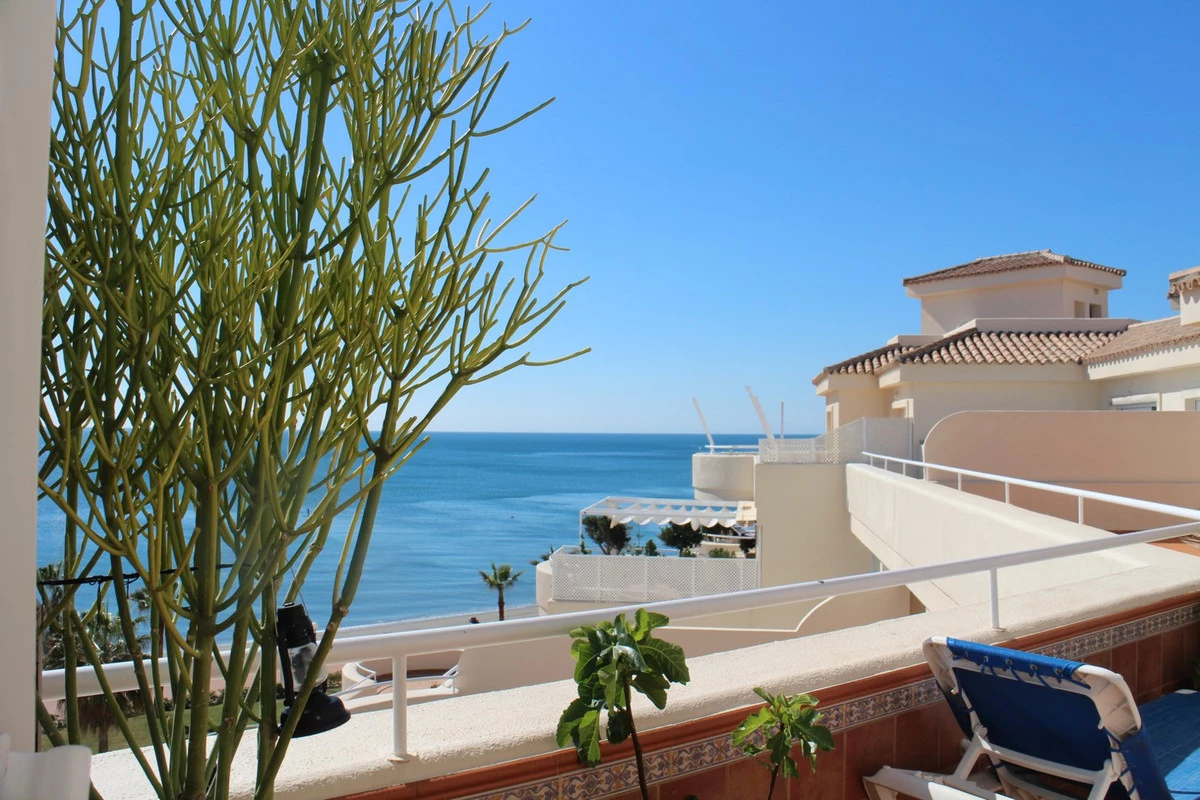 7-aa4cc561180b369757c0bb4af9886cd3