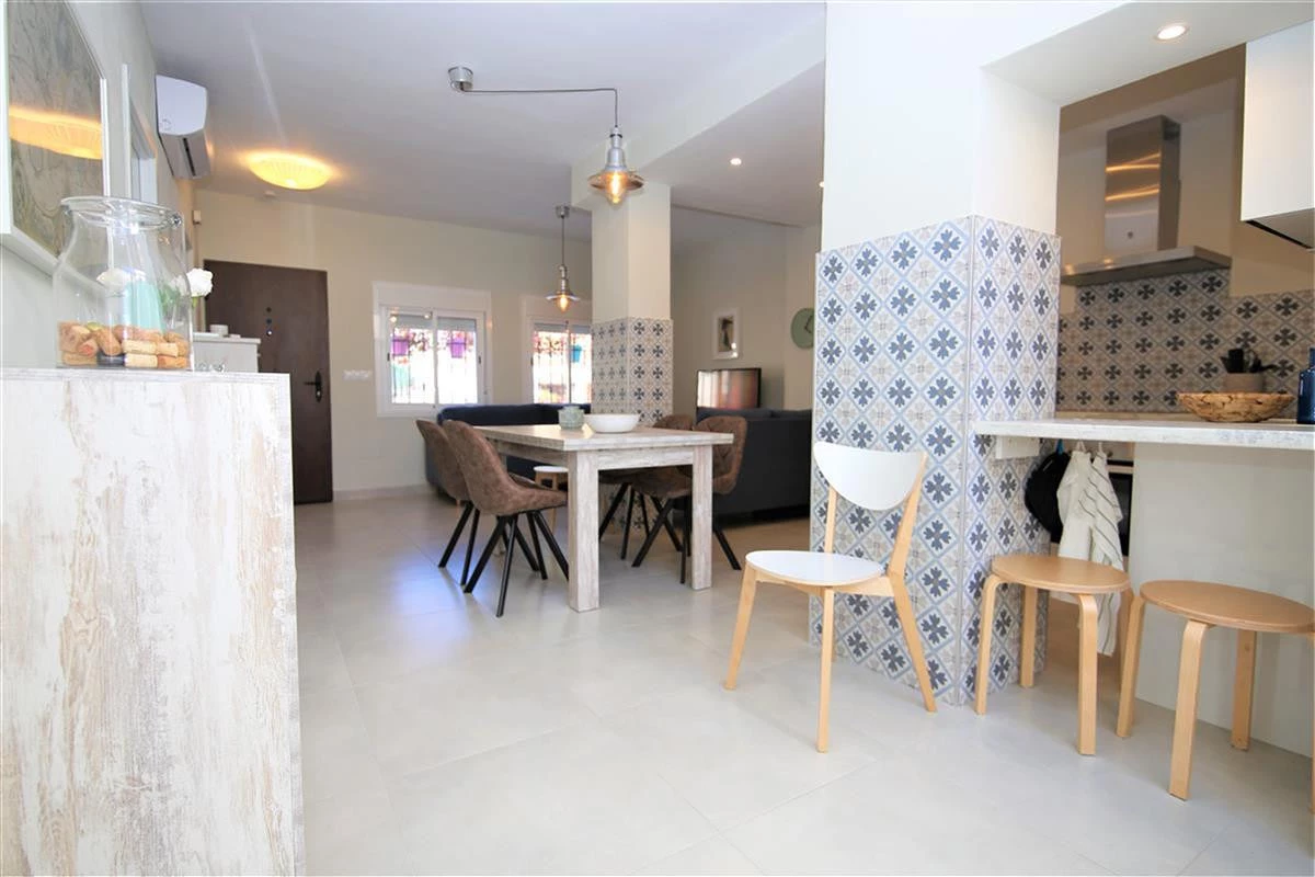 9-467d0cee5b725f3ef65f102a0c2e69c0