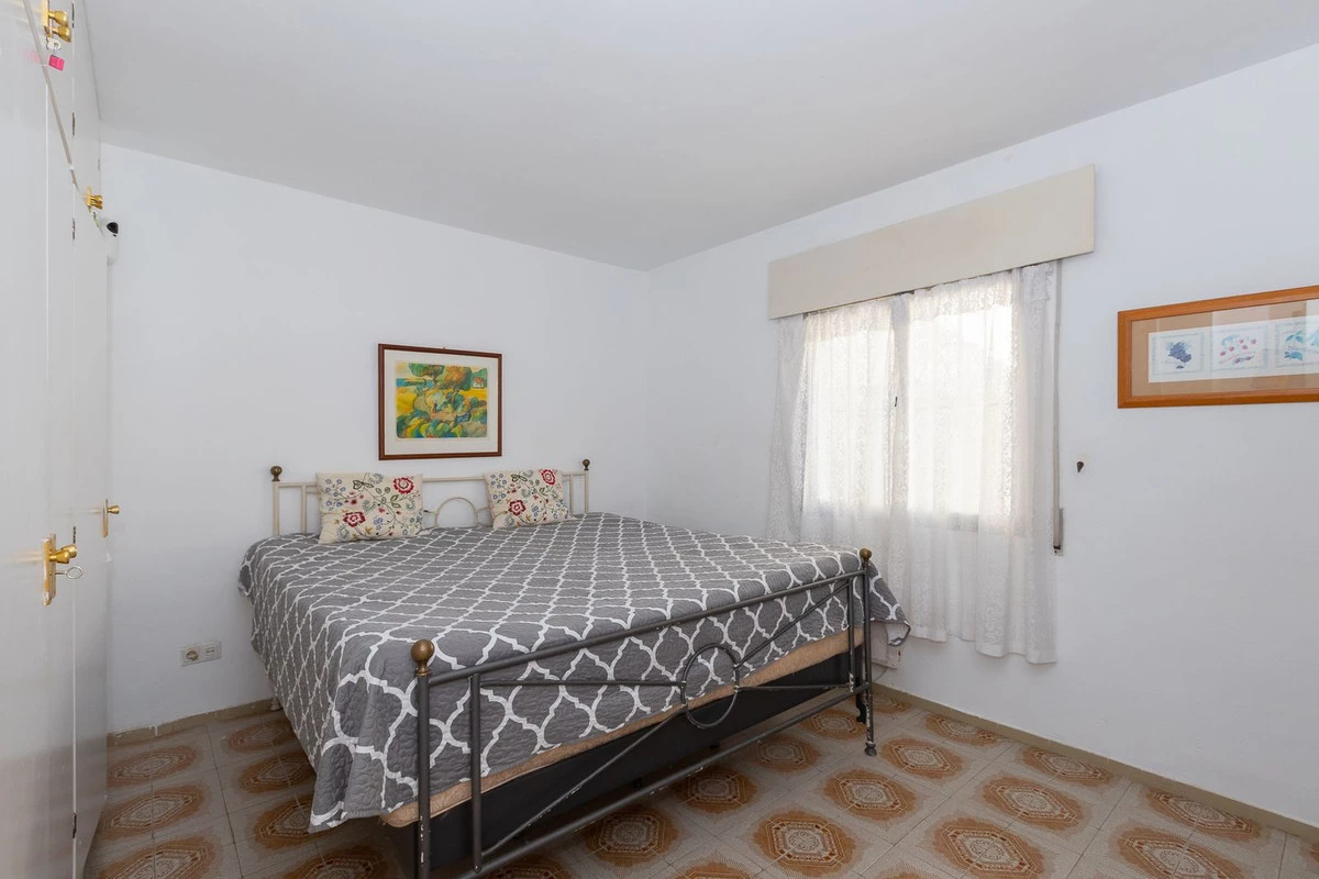 8-e64a9055bba3e77ac8aca3b893cdf826