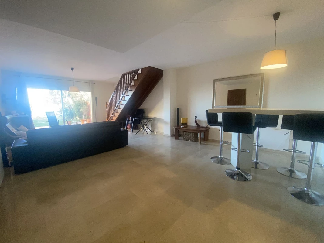 4-c23c0f86247804fa50226aecd8b0b2c8