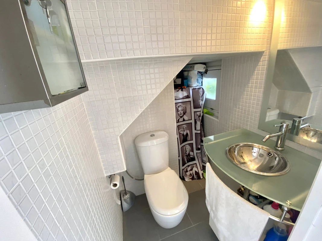 7-aa4cc561180b369757c0bb4af9886cd3