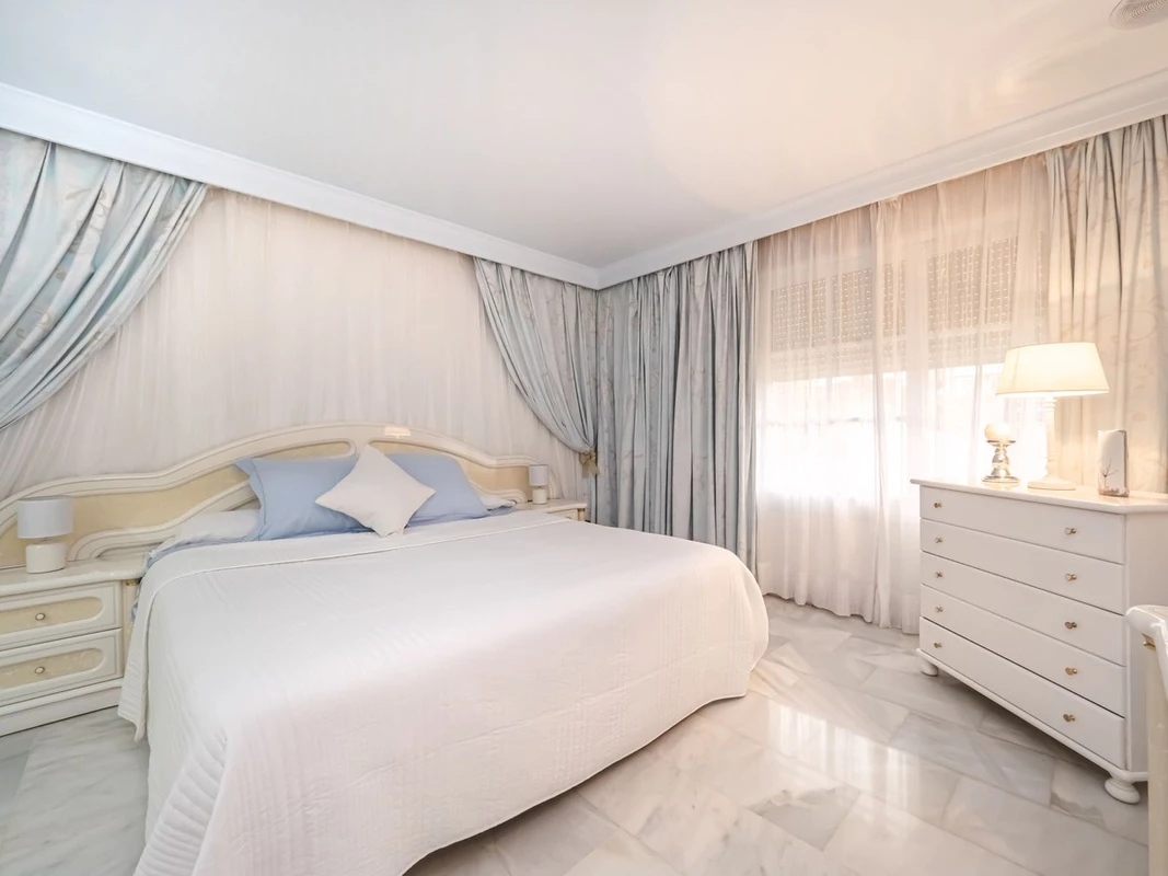 8-e64a9055bba3e77ac8aca3b893cdf826