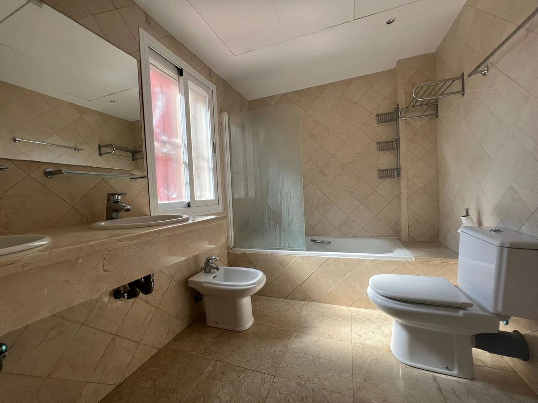 9-467d0cee5b725f3ef65f102a0c2e69c0