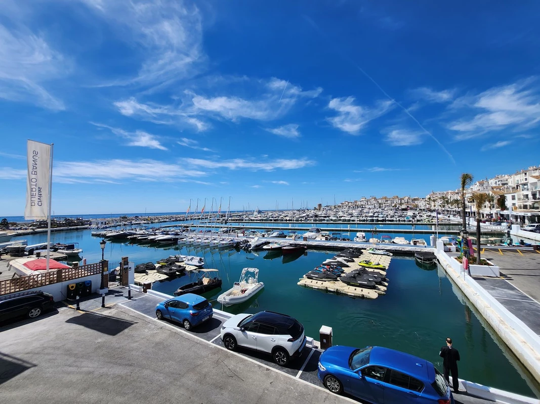 1-7980e48d732b6fc85c14b43b94d2aa54