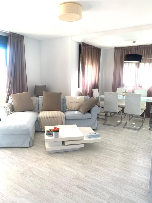 2-5bd7b9d04b45e33852eaf0ec6670150d