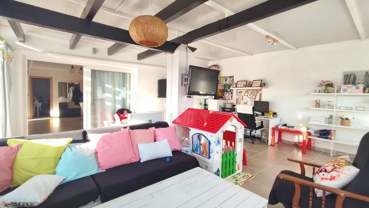 7-aa4cc561180b369757c0bb4af9886cd3