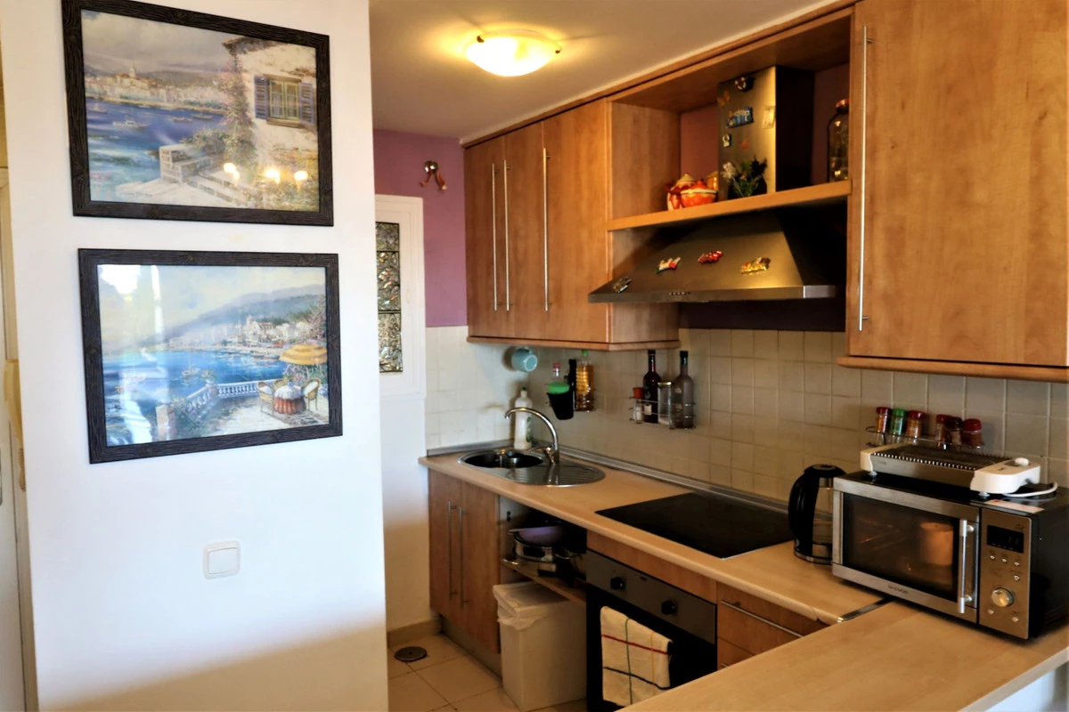 7-aa4cc561180b369757c0bb4af9886cd3