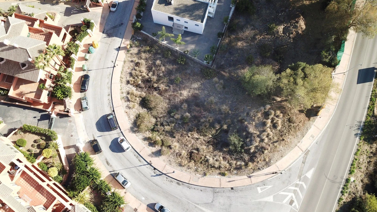 3-e898b2bb2a2fdfd06d2c39894dce8316