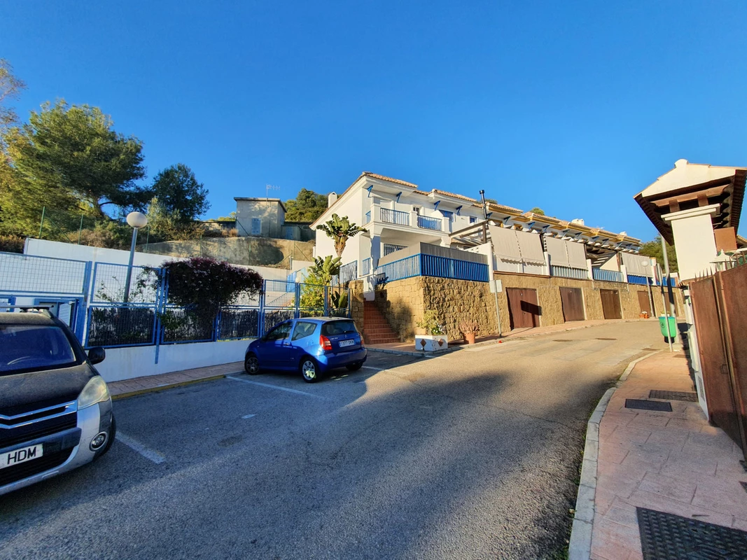 1-7980e48d732b6fc85c14b43b94d2aa54