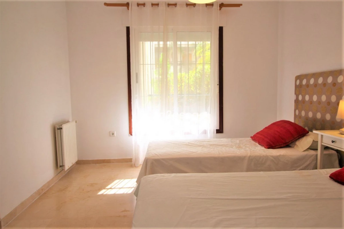 7-aa4cc561180b369757c0bb4af9886cd3