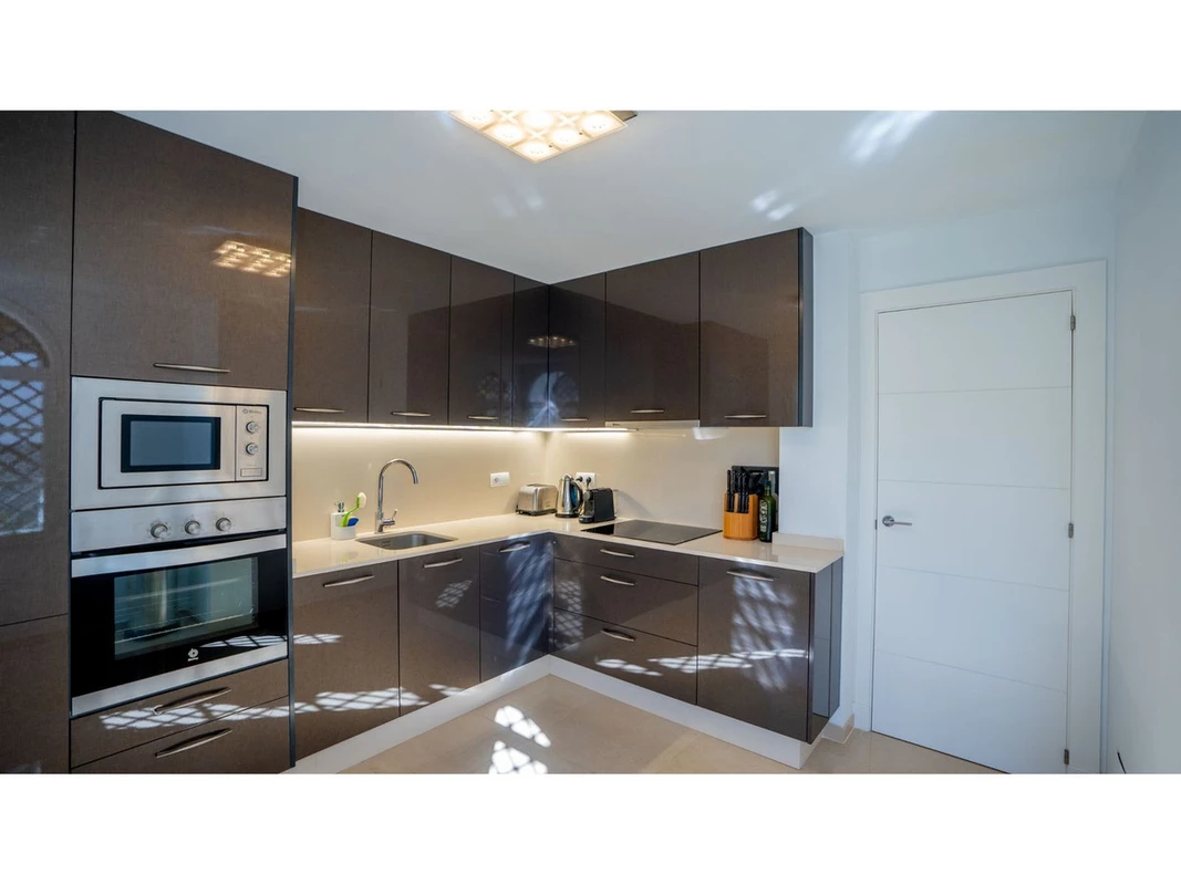 6-241328e1bcc9c0d8ce1222beb6c967a8