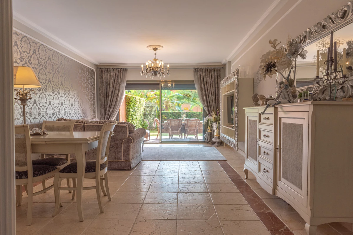 4-c23c0f86247804fa50226aecd8b0b2c8