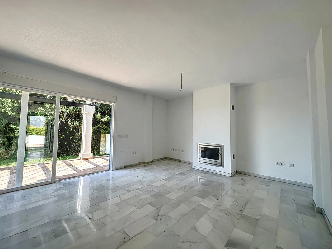 4-c23c0f86247804fa50226aecd8b0b2c8