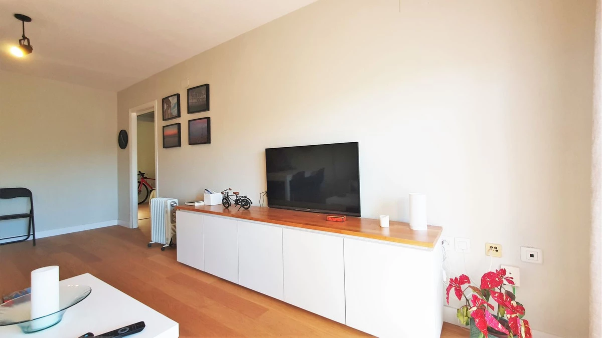 8-e64a9055bba3e77ac8aca3b893cdf826