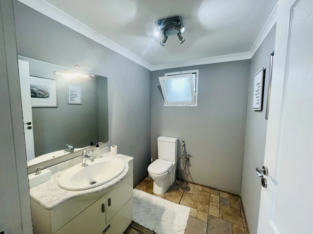 7-aa4cc561180b369757c0bb4af9886cd3