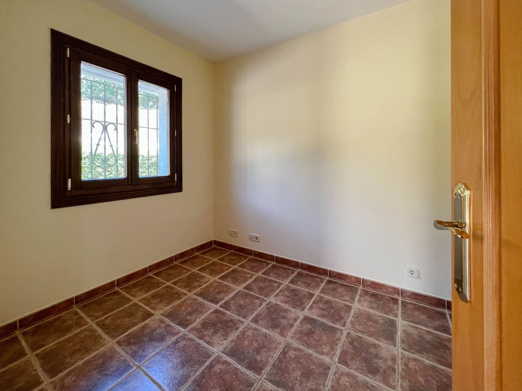 4-c23c0f86247804fa50226aecd8b0b2c8