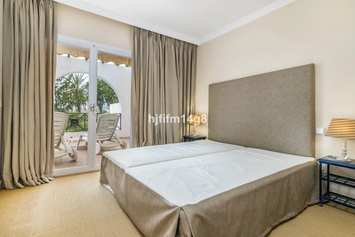 9-467d0cee5b725f3ef65f102a0c2e69c0