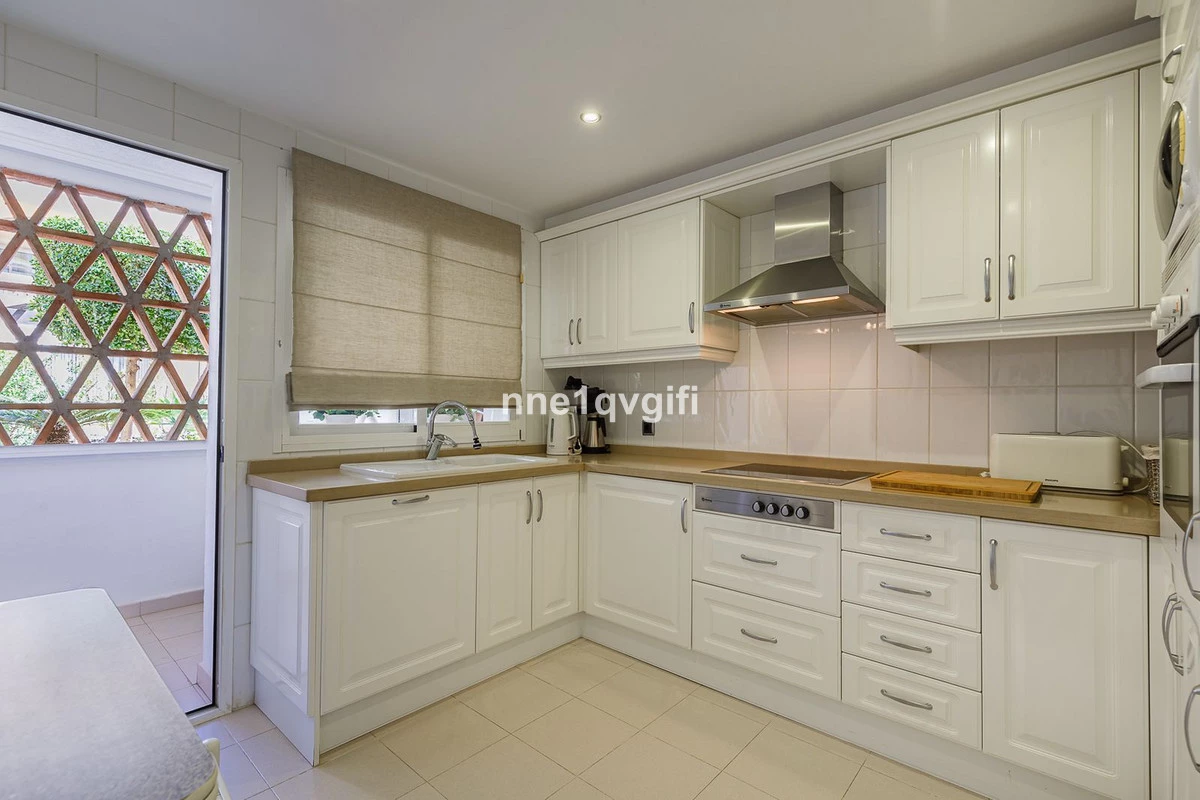 7-aa4cc561180b369757c0bb4af9886cd3