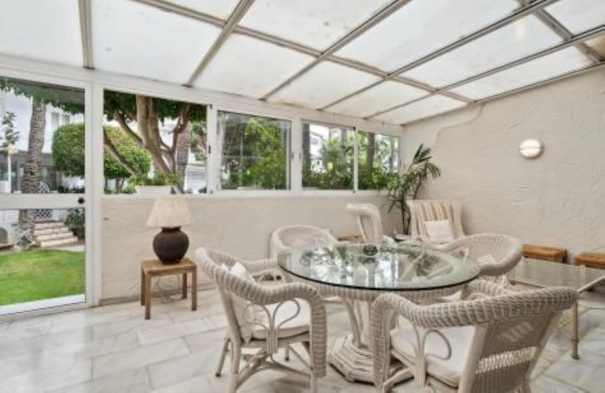 7-aa4cc561180b369757c0bb4af9886cd3