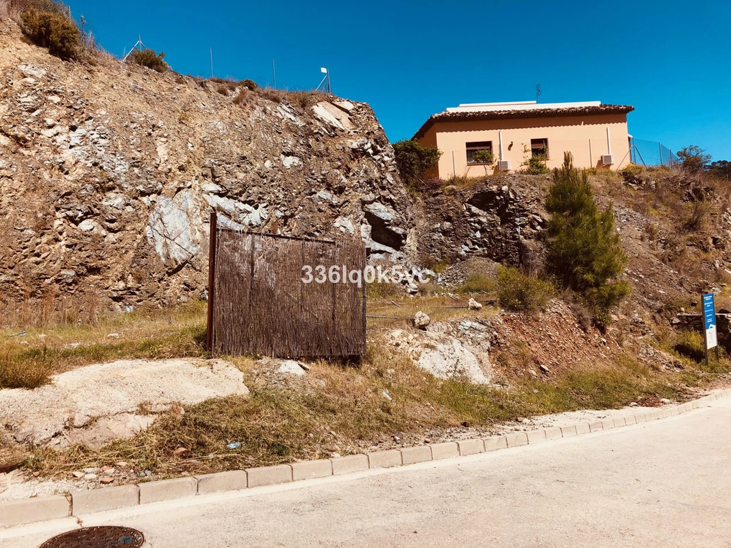 7-aa4cc561180b369757c0bb4af9886cd3