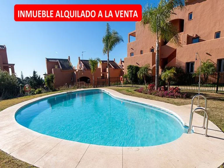 R4212679 | Duplex in Marbella – € 306,000 – 2 beds, 2 baths