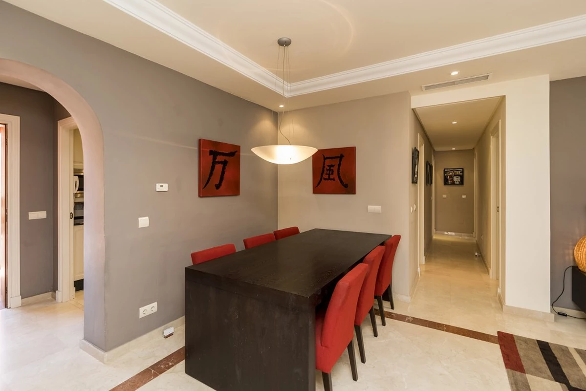 8-e64a9055bba3e77ac8aca3b893cdf826