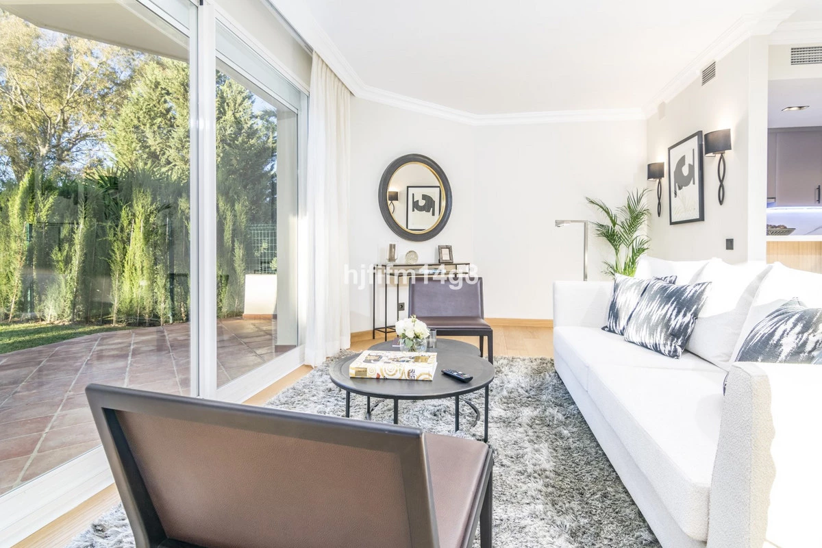 4-c23c0f86247804fa50226aecd8b0b2c8